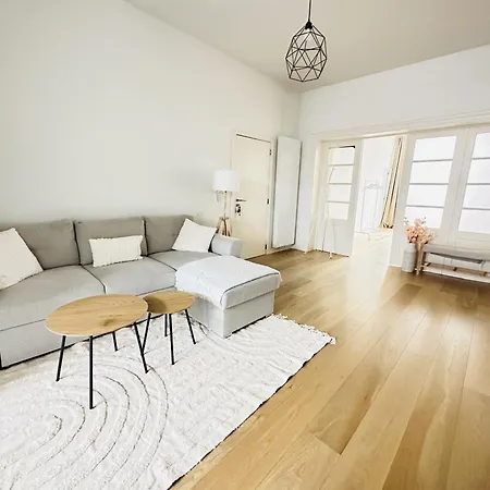 Trendy Flat In Brussels Apartment Exterior photo
